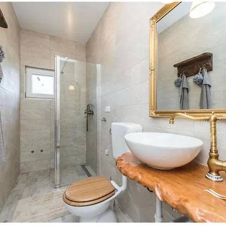 Casa Di Giulietta בית הארחה Sukošan